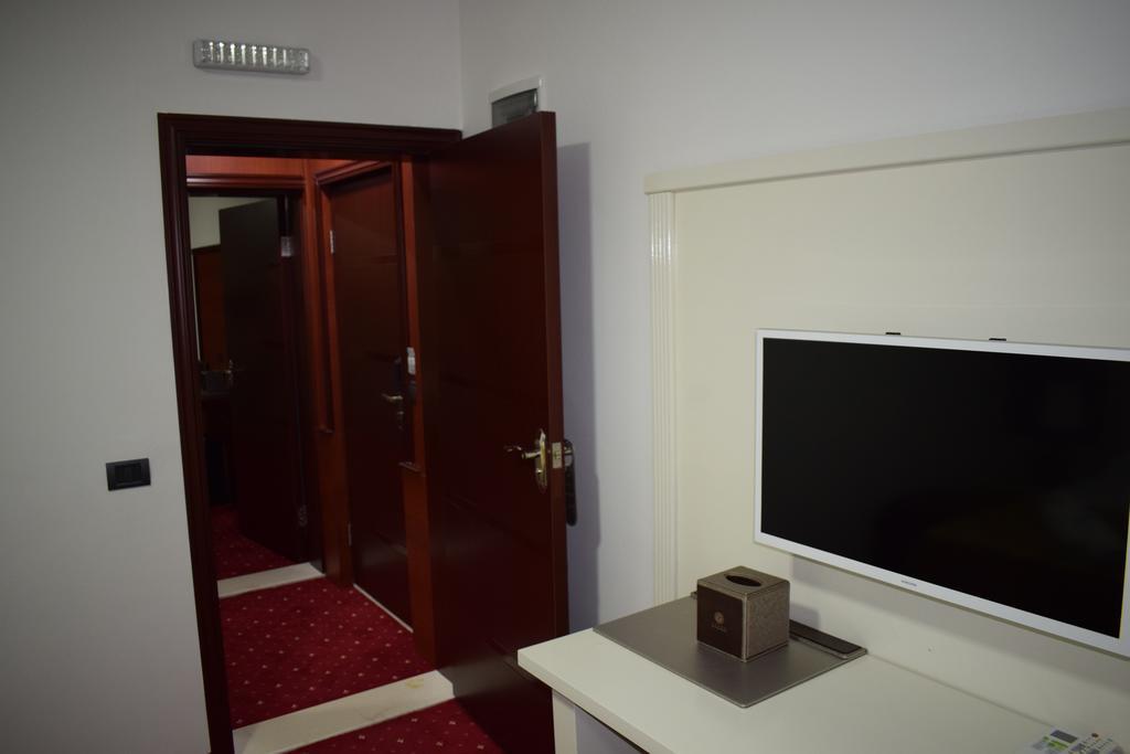 Petriti & Spa Ulcinj Exteriör bild